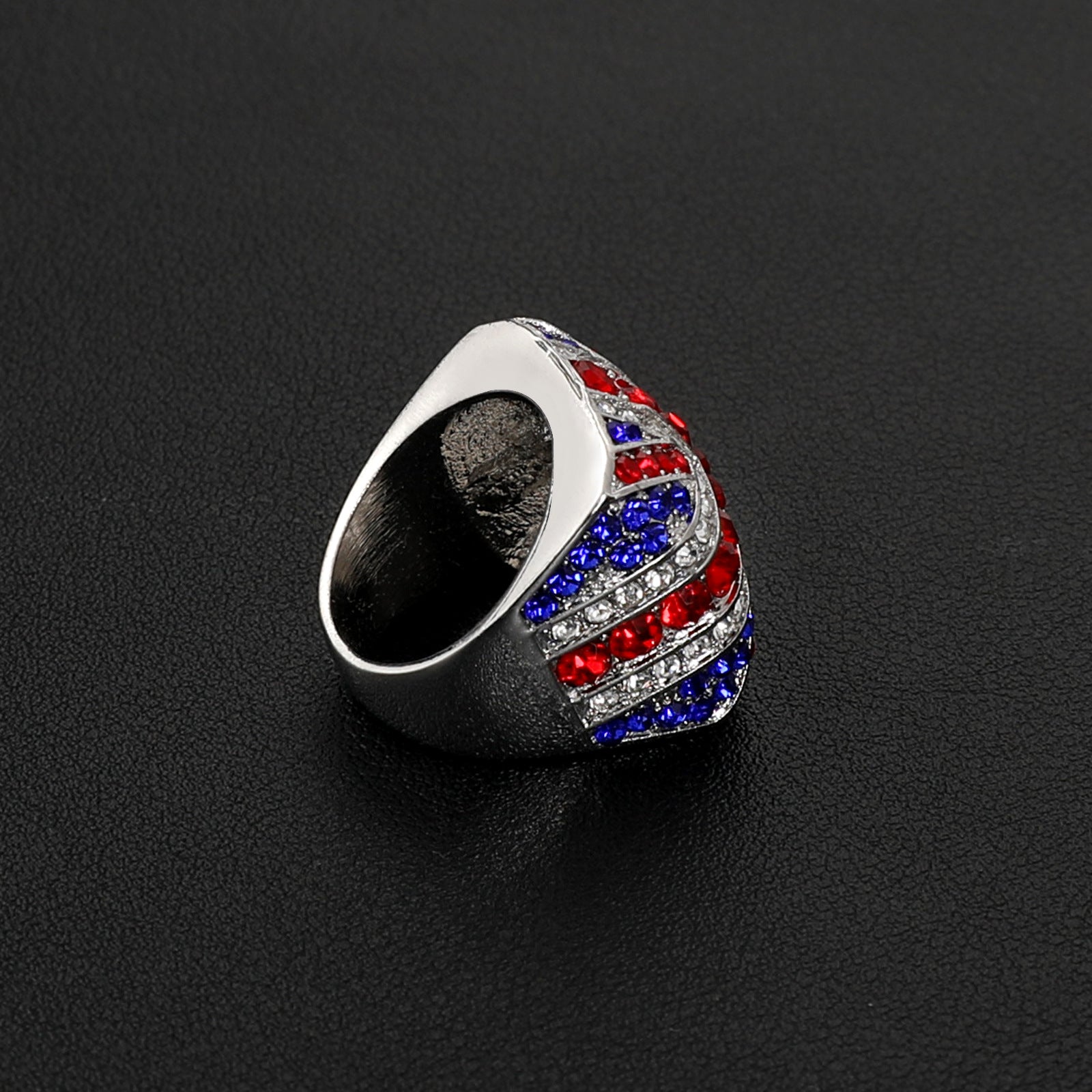 Stylish UK Flag Sparkling Zirconia Chunky Ring 8ZA6JRG208T