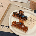 Vintage Rhinestone Floral Leopard Print Hair Claw 6W6HCP1646