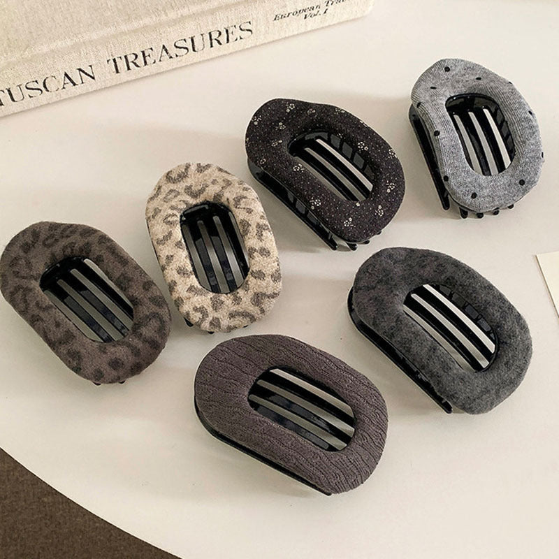 Vintage Polka Dot Fabric Flat Hair Clip 6W6HCP1677
