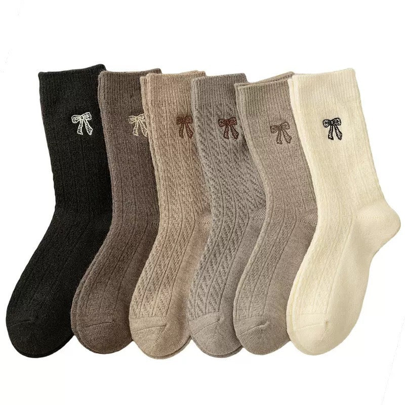 Simple Thicken Warm Bow Embroidery Crew Socks DP25H529
