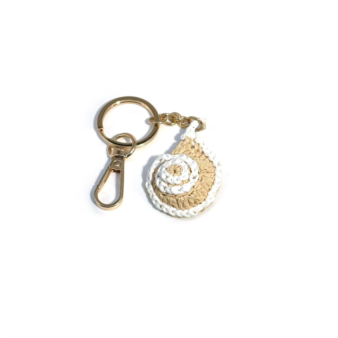 Handmade Raffia Beach Shell Keychain Bag Charm 8ZA6BBC26