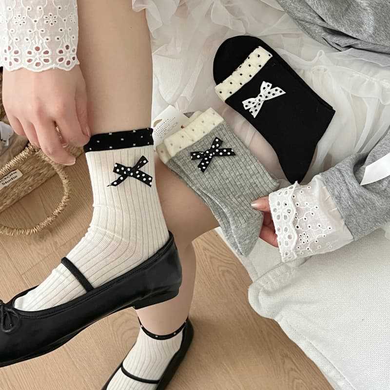 Cute Polka Dot Bow Knot Slouchy Socks 6W8FSO673