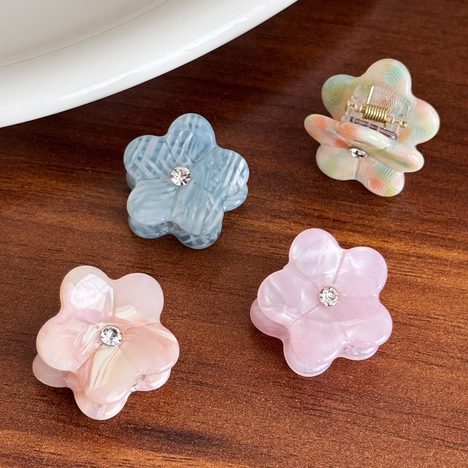 Cute Rhinestone Mini Flower Acetate Hair Claw 6W6HCP1247