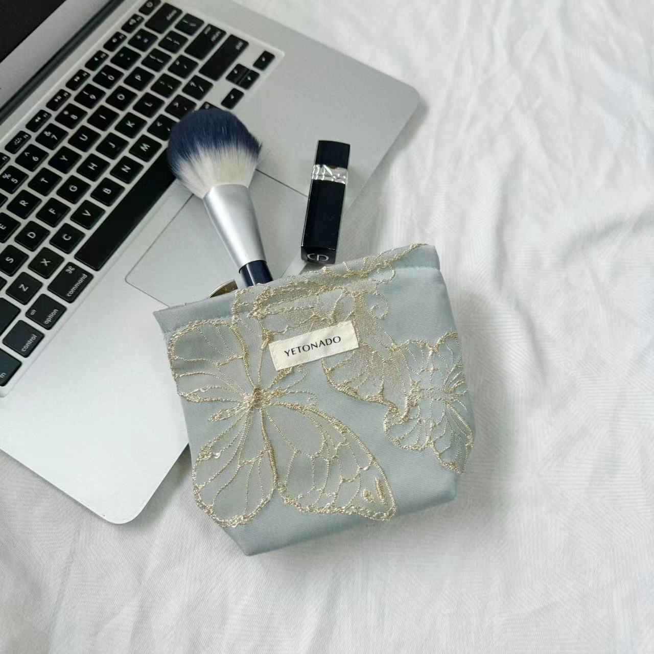 Vintage Butterfly Embroidered Portable Cosmetic Bag MK2BW6W10BOB393