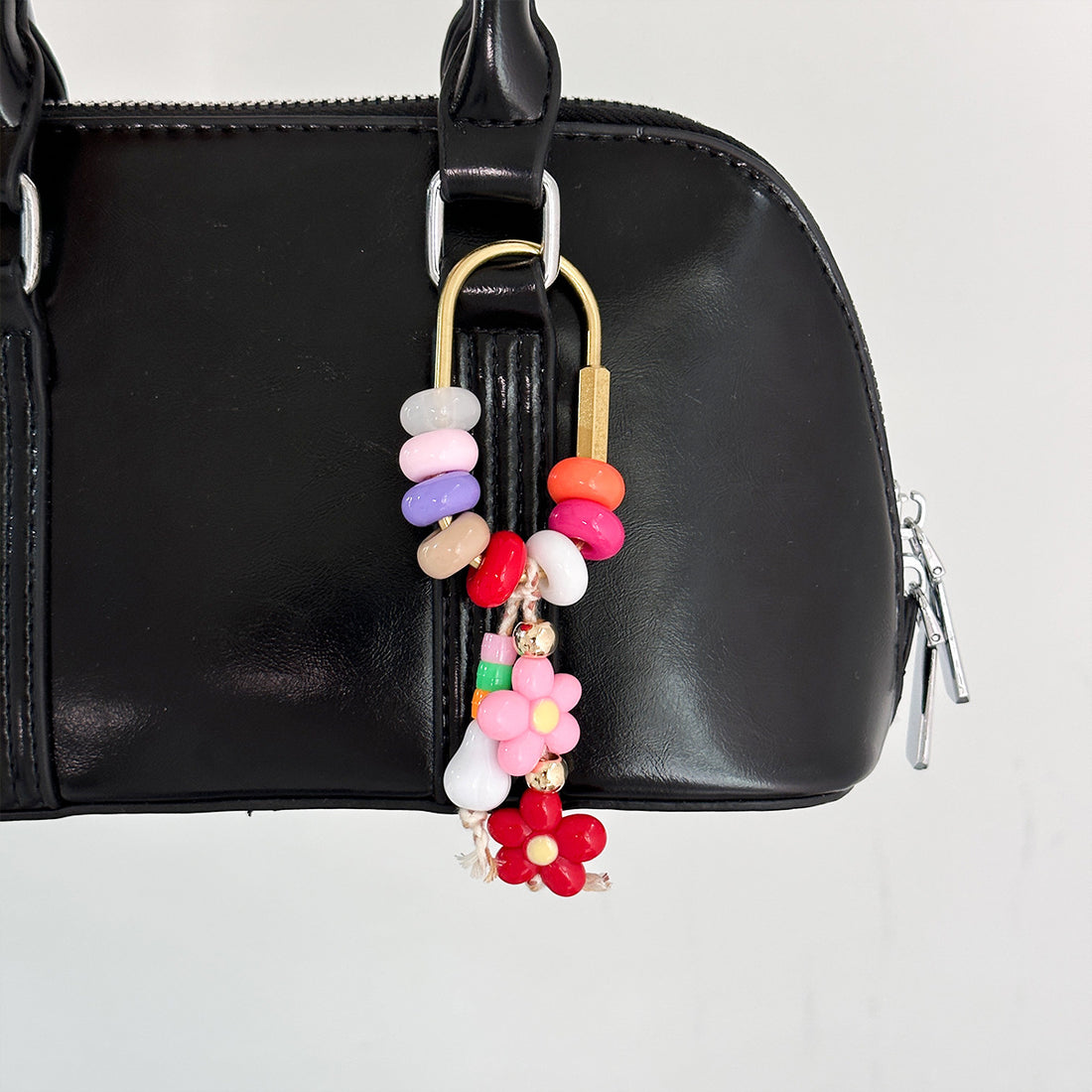 Flower Bead Bag Charm - DippedShop Wholesale - #5331