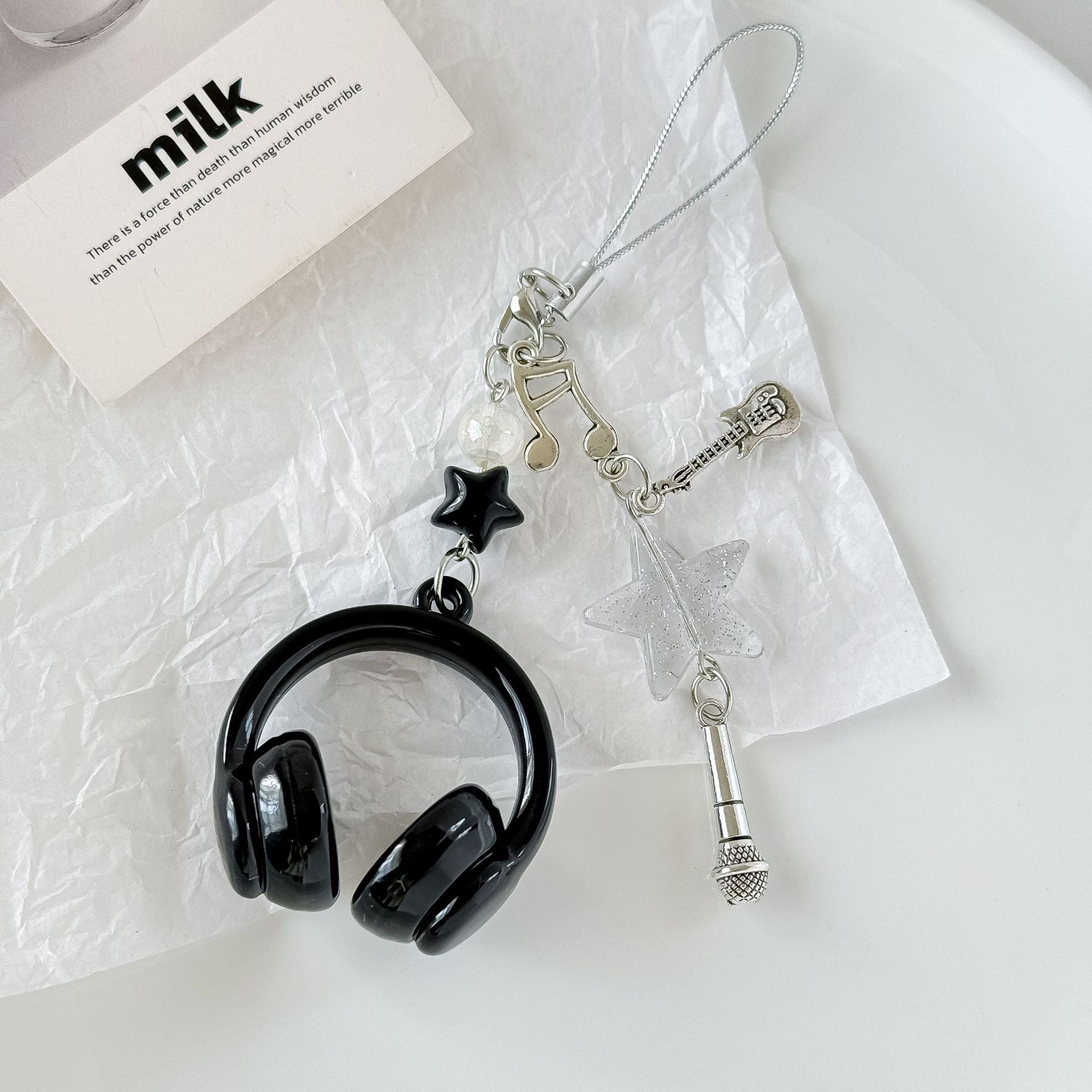 Chic Metal Earphone Microphone Pendant Keychain 6W10BBC391