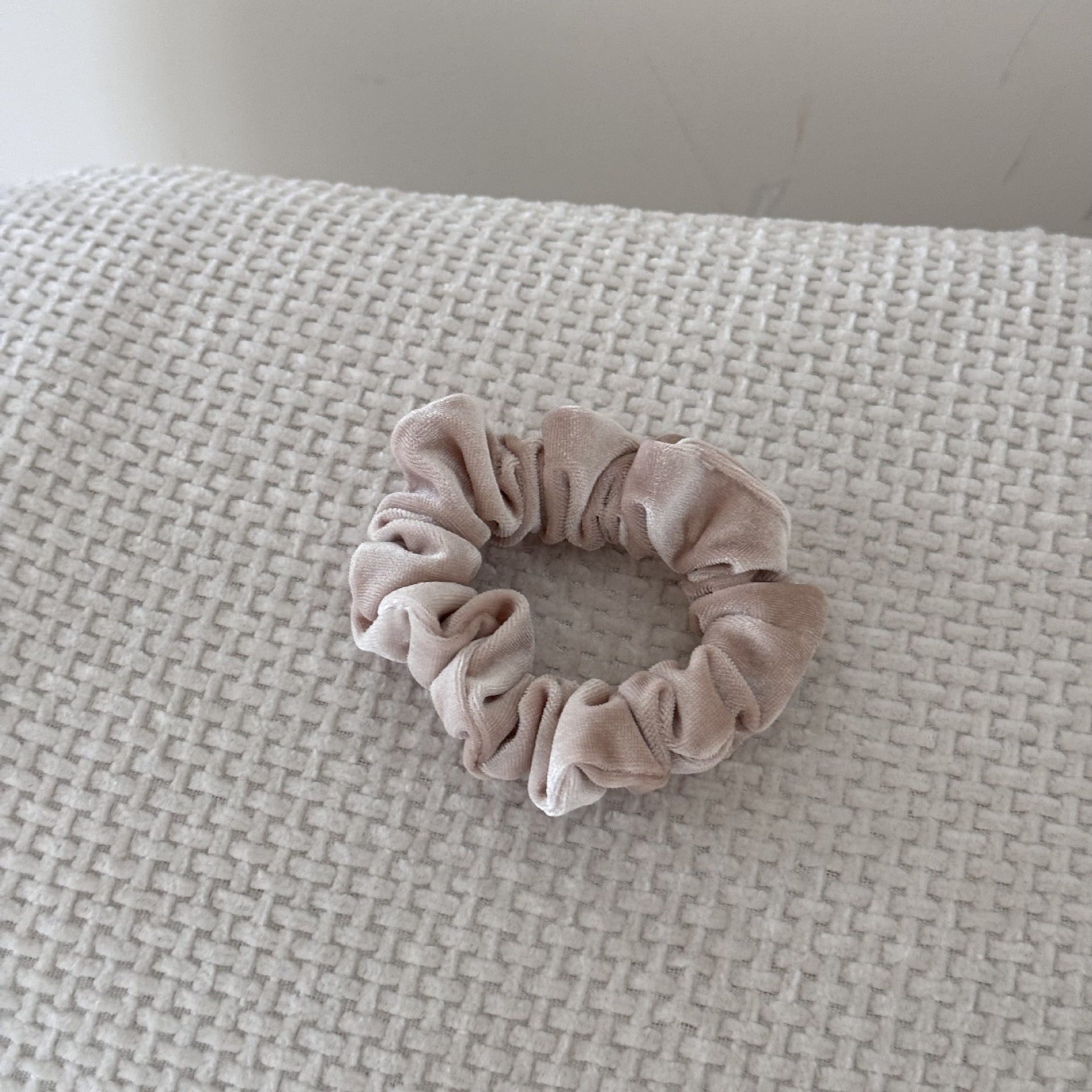 Velvet Stretchy Hair Tie - DippedShop Wholesale - #0387