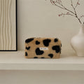 Vintage Heart Pattern Plush Cosmetic Bag 6C5CO278