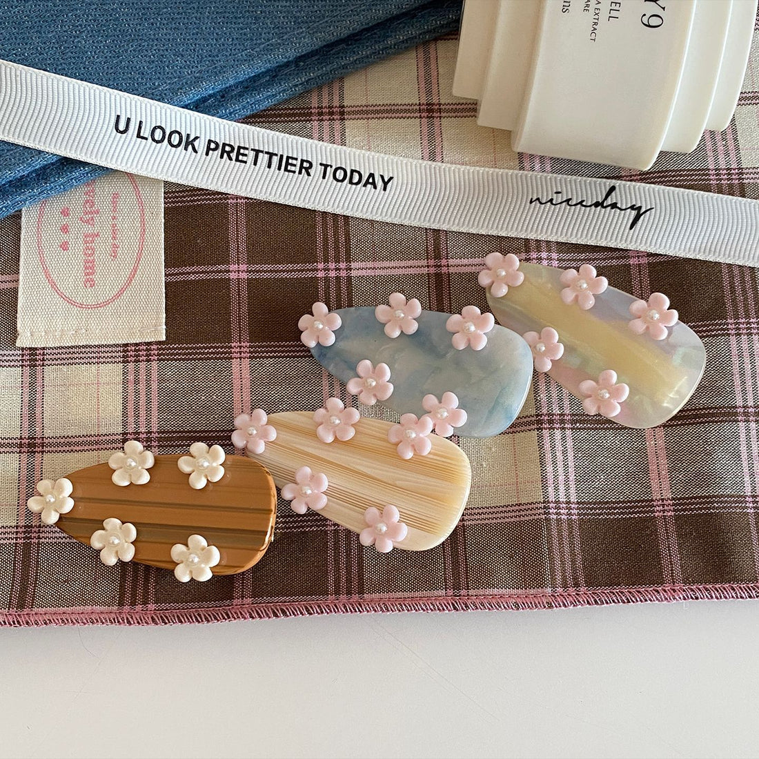 Cute Flower Barrette - DippedShop Wholesale - #0659