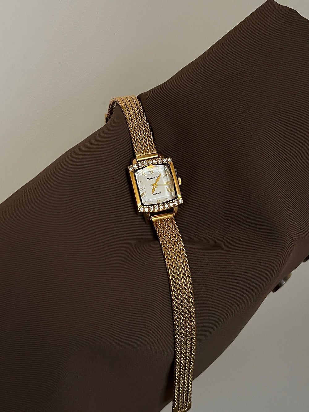 Luxury Rhinestone Chain Watch - DippedShop Wholesale - #6499
