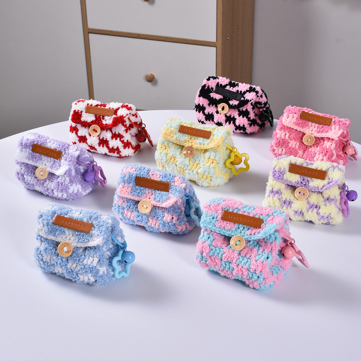Cute Crochet Color Block Mini Coin Earbud Case 6S10BWB112