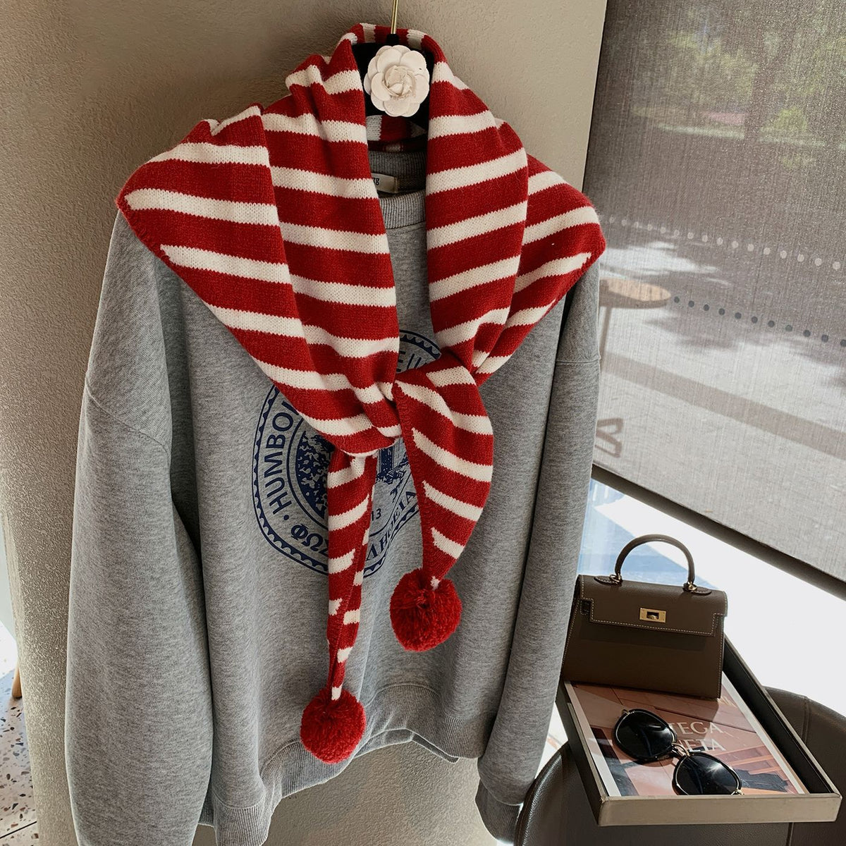 Striped Knit Triangle Scarf - DippedShop Wholesale - #8019