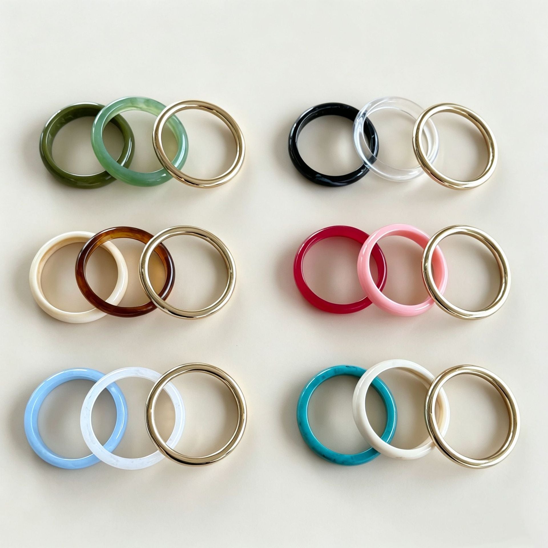 Vinatge Multi-Color Stackable Resin Bacelet Set 6W6JBR574