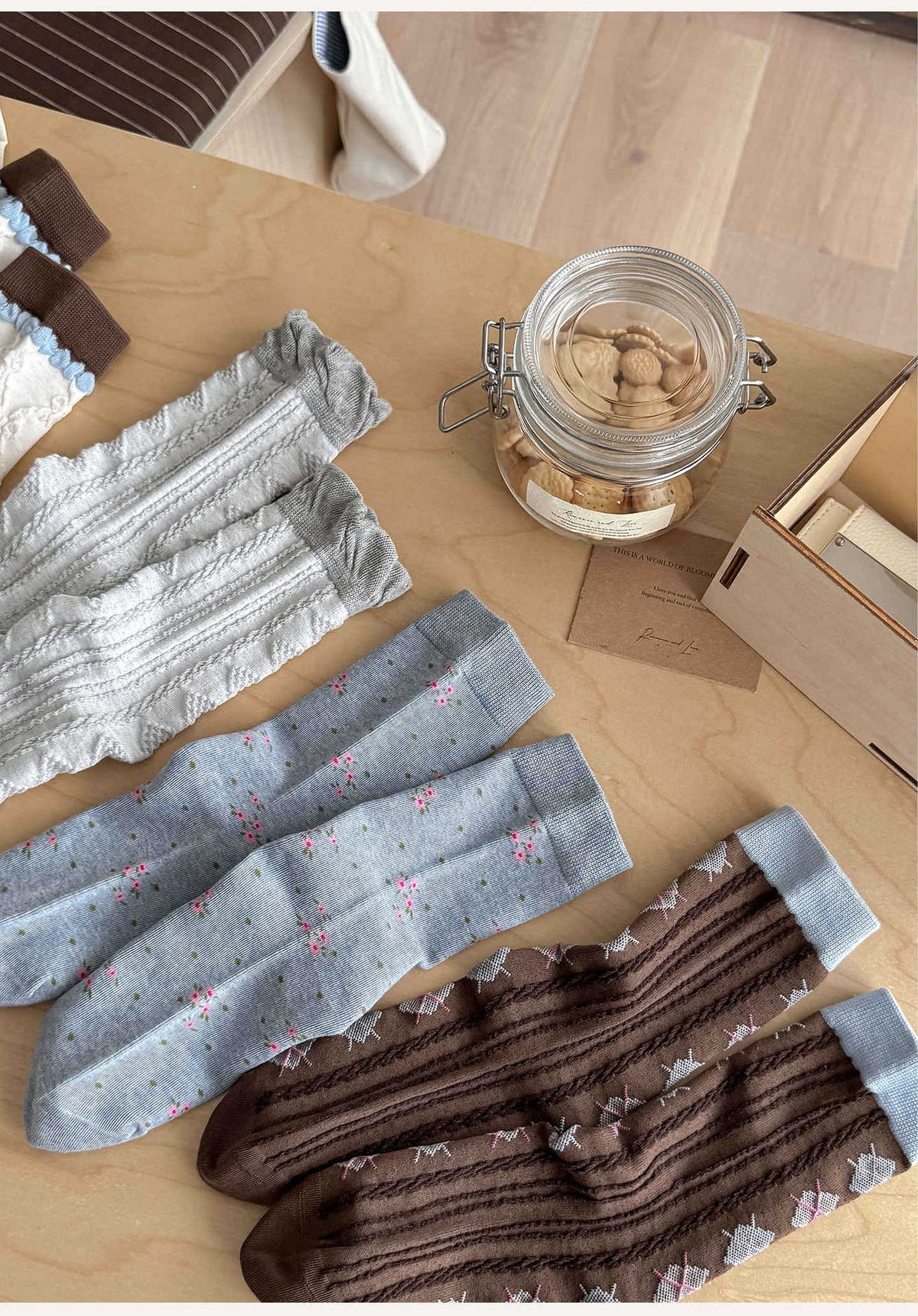Floral Plaid Crew Socks - DippedShop Wholesale - #4611