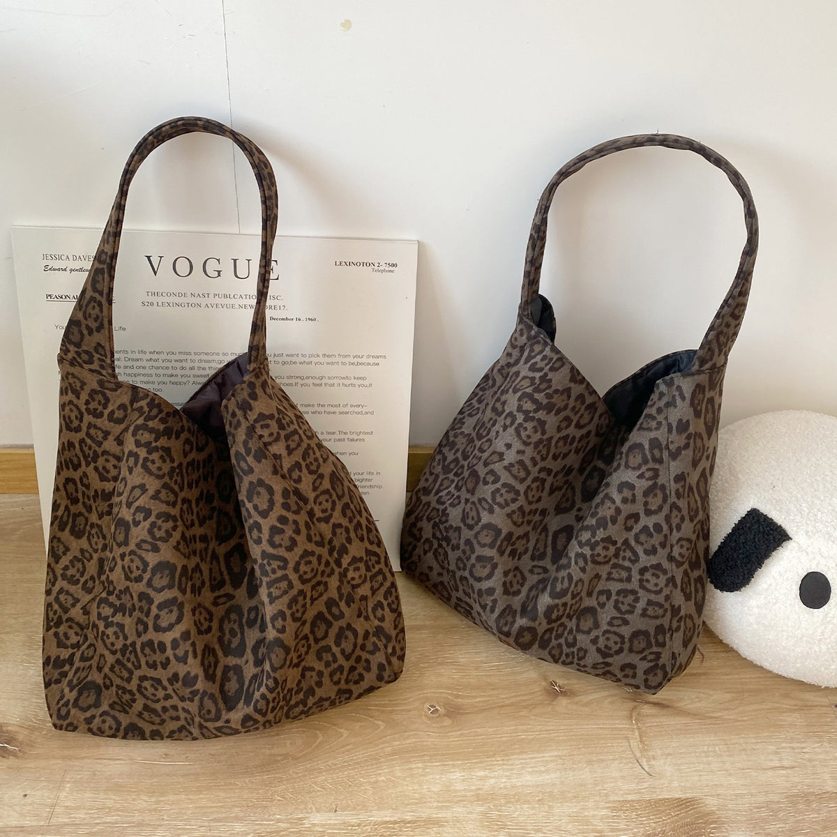 Plush Polka Dot Shoulder Bag - DippedShop Wholesale - #7843