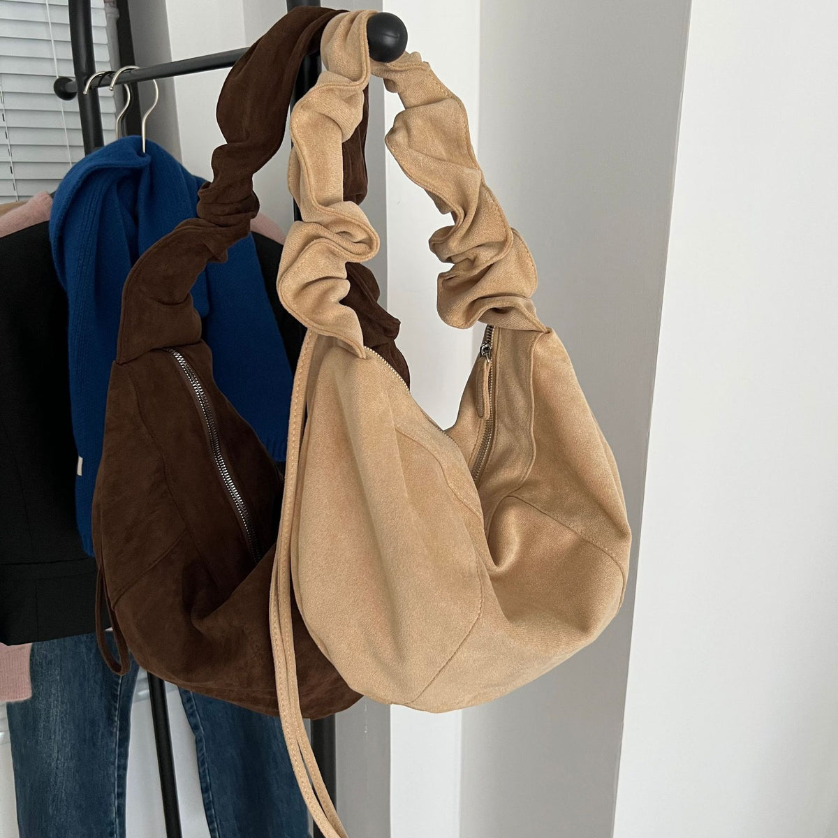 Ruched Dumpling Shoulder Bag - DippedShop Wholesale - #4691
