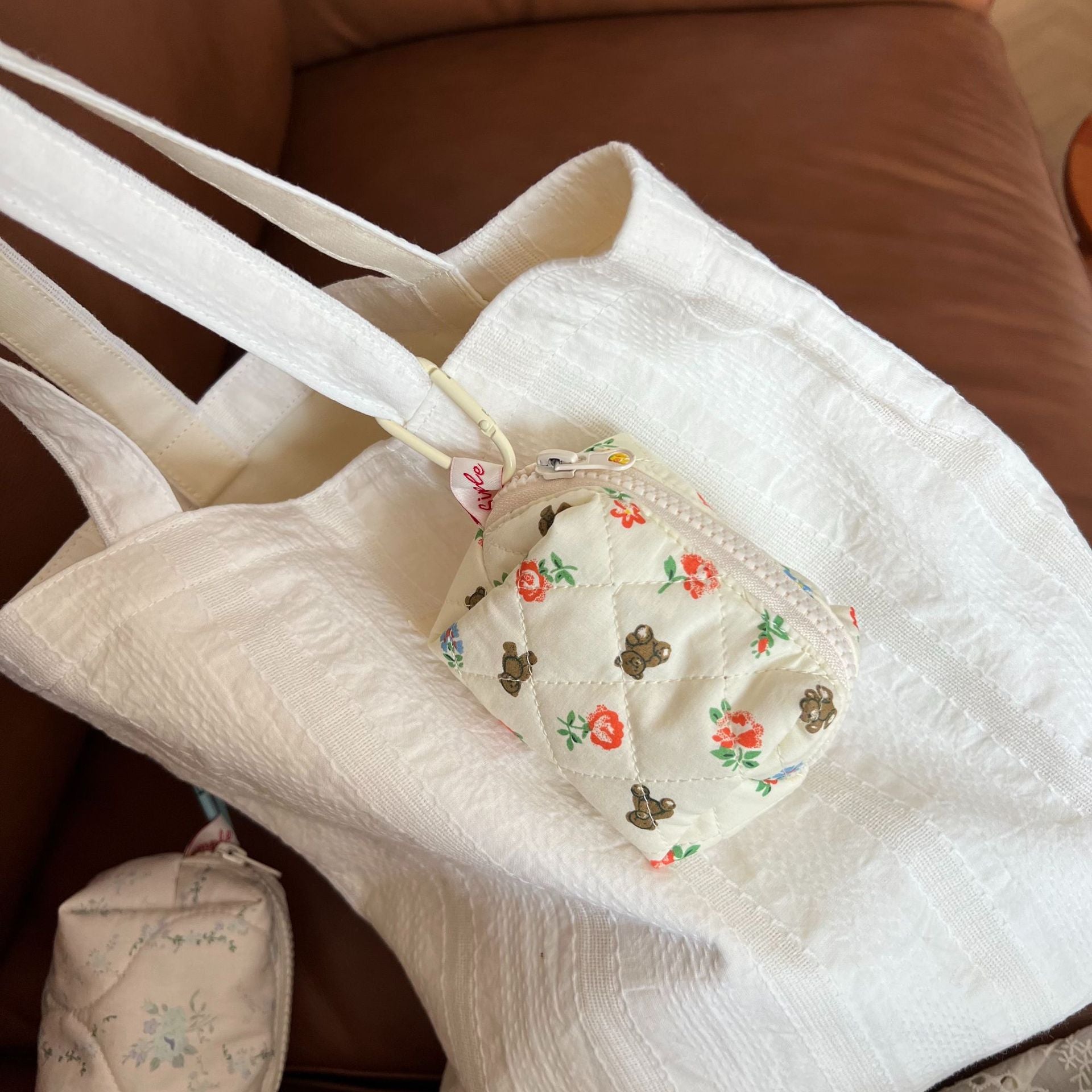 Chic Floral Print Quilted Shell Coin Purse 6S10BWB148