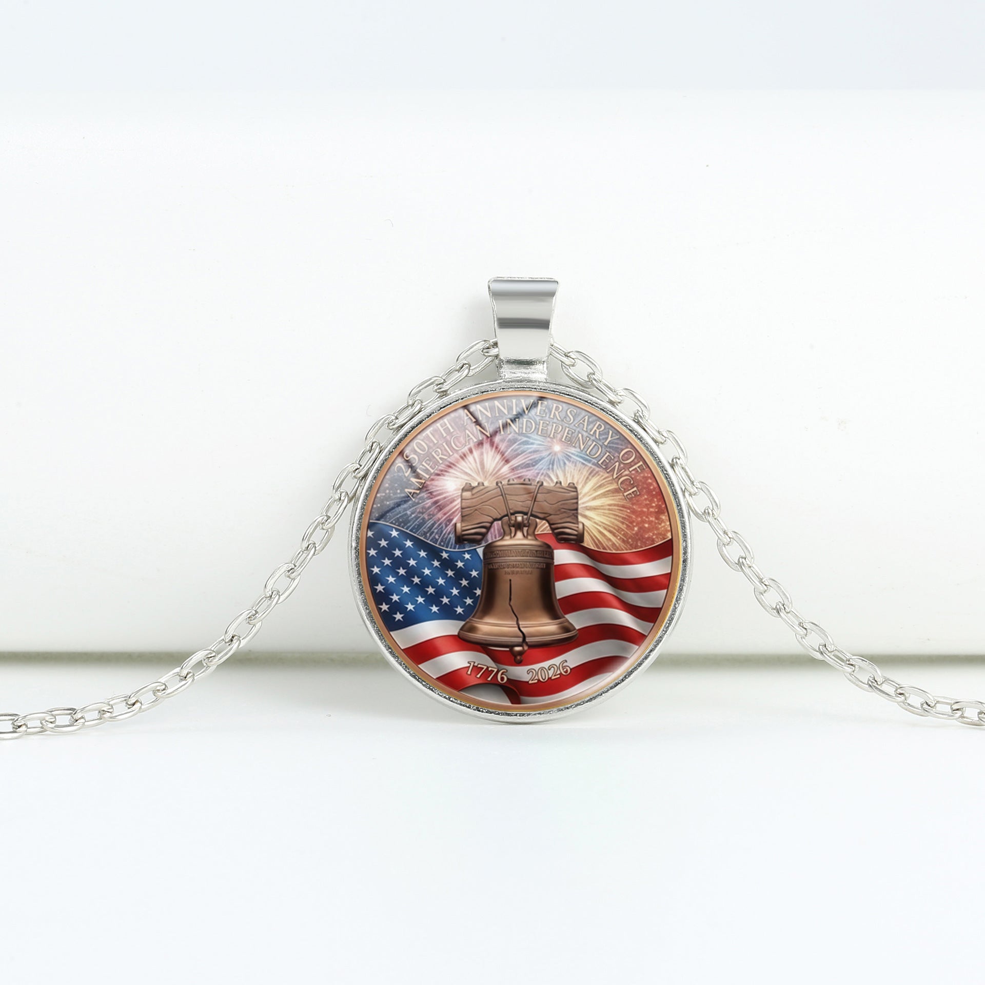 Retro USA Flag Pattern Round Pendant Chain Necklace 8ZA6JNC278T