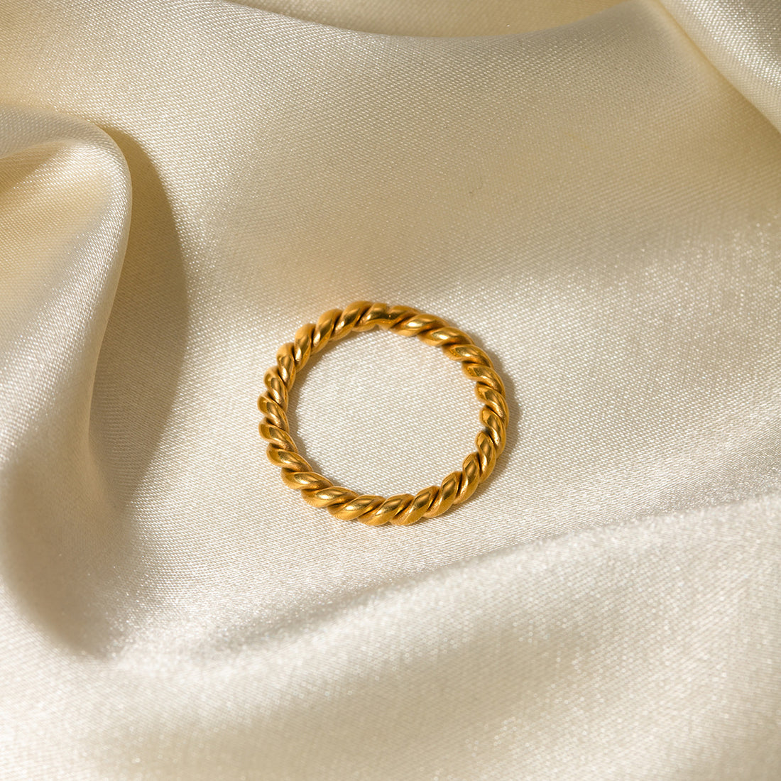 Simple Braided Twist Ring DPJR57