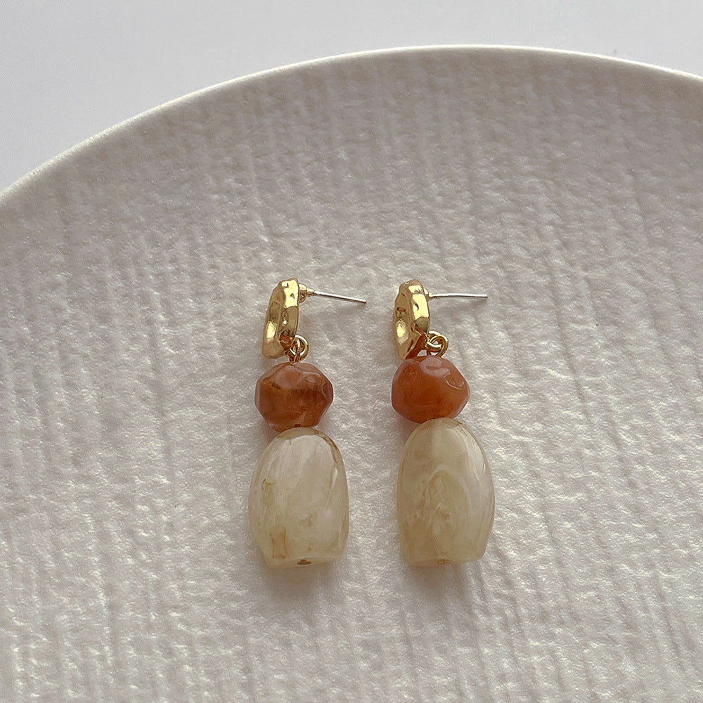 Chunky Irregular Color Contrast Resin Dangle Earrings 6W6JER604