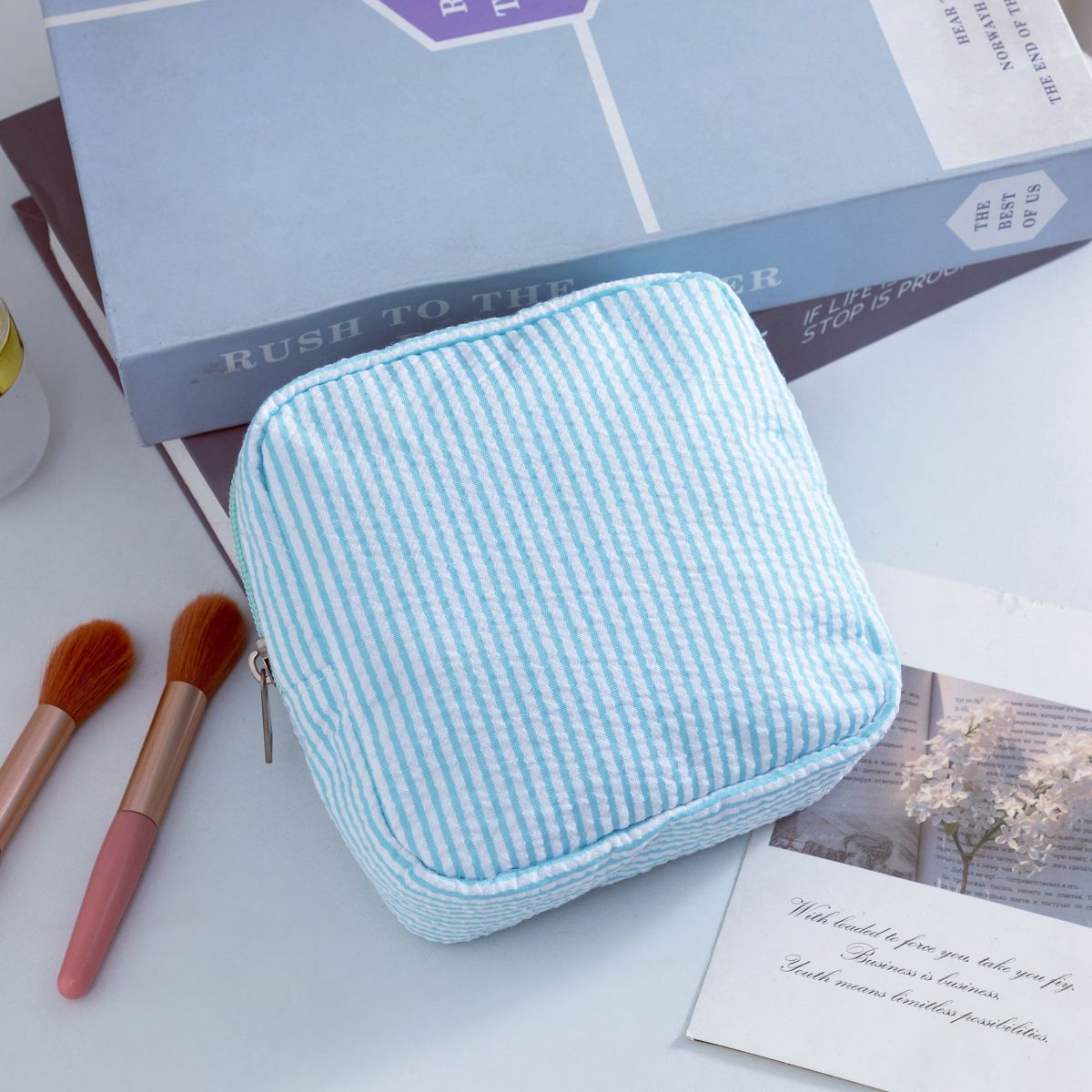 Striped Portable Storage Bag MK2BLW6C5CO77