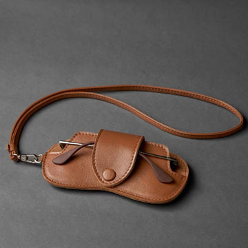 Classic Leather Neck Hanging Glasses Case DP25B934