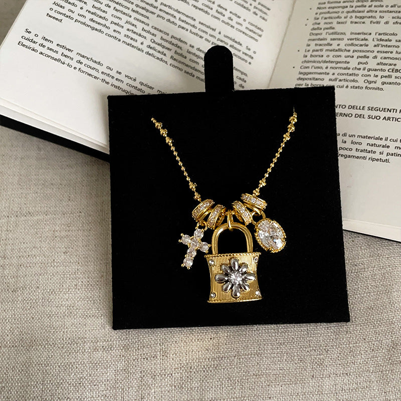 Elegant Lock Pendant Zirconia Tassel Necklace 6W6JNC677
