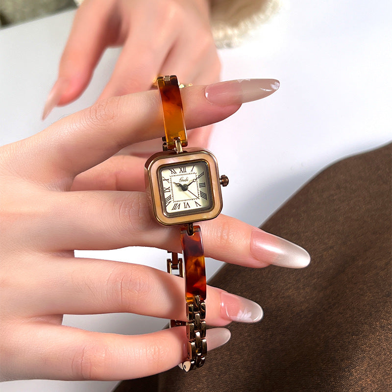 Minimalist Square Quartz Bangle Bracelet Wrist Watch MK2SSAS6W6JWA10