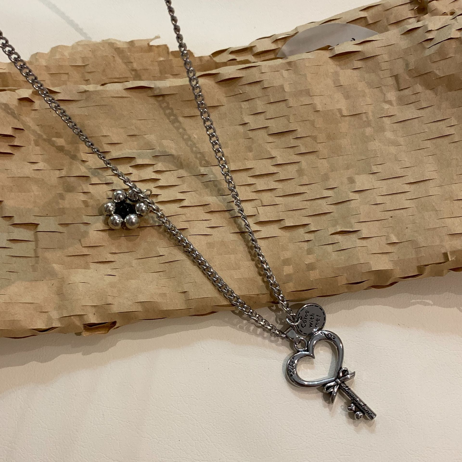 Vintage Heart Key Pendant Tassel Necklace 6W6JNC655
