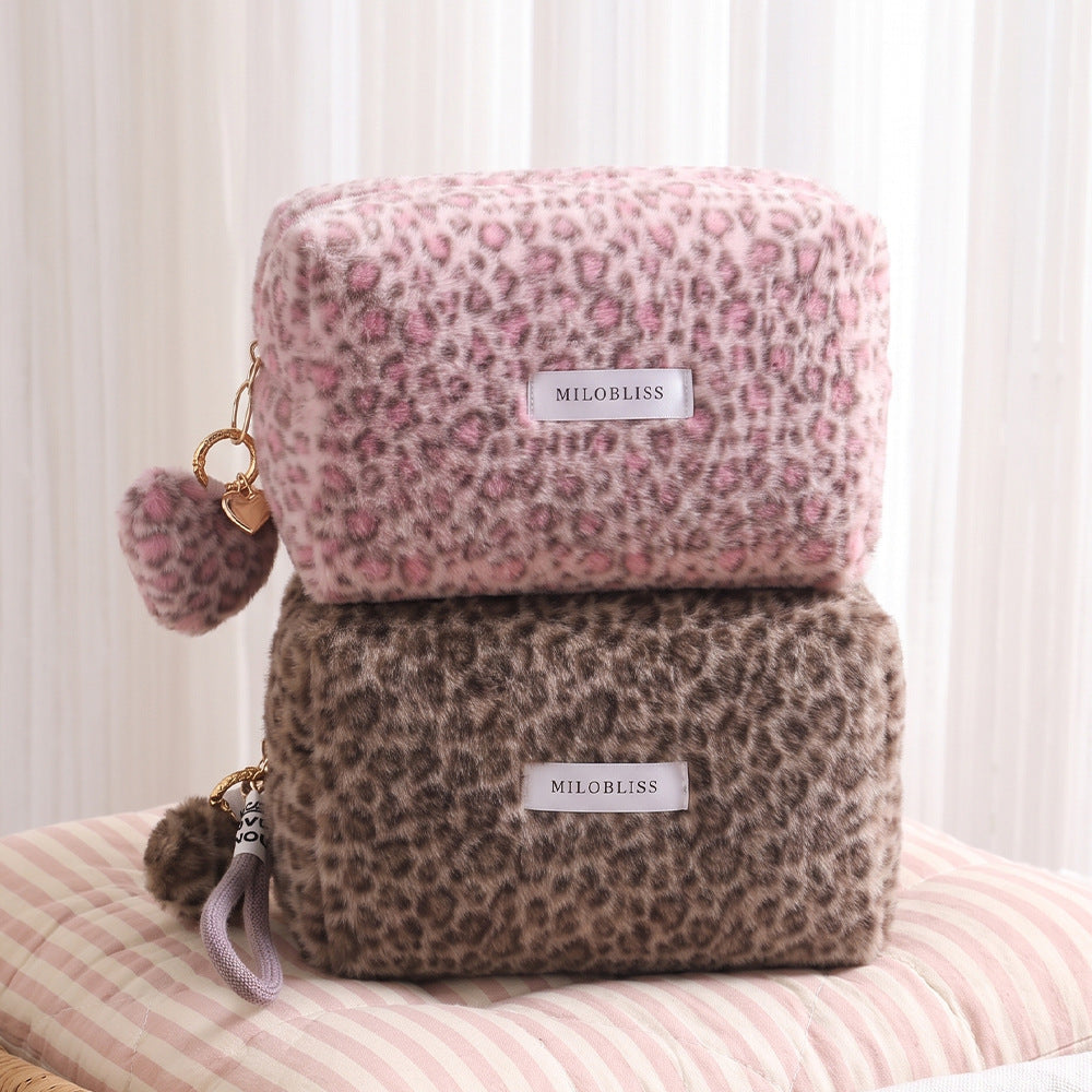 Vintage Leopard Pattern Plush Cosmetic Bag 6C5CO269