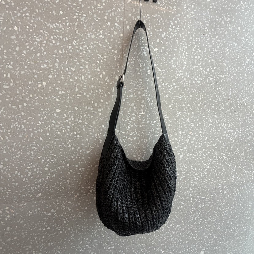 Hand-Woven Hollow Handbag - DippedShop Wholesale - #0387