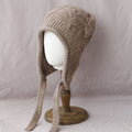 Solid Layered Cable Knit Earflap Bonnet 6W6HAT701