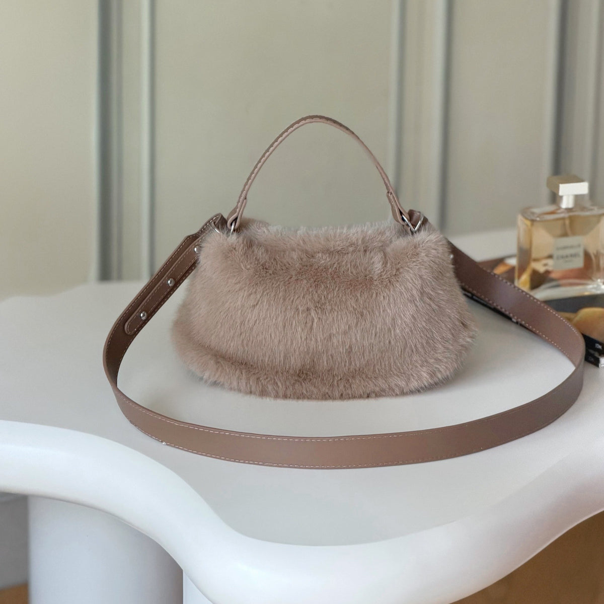 Cute Fluffy Faux Fur Dumpling Crossbody Bag 6W10BBG2389