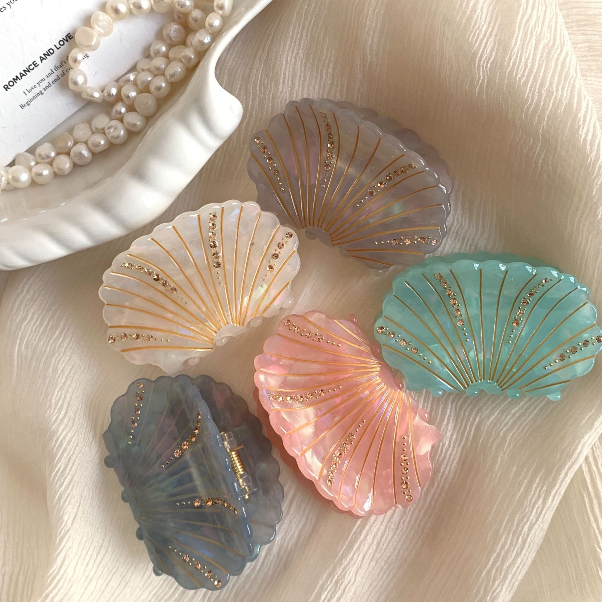 Creative Shell Shape Rhinestones Acetate Hair Clip MK2PM6W6HCP12