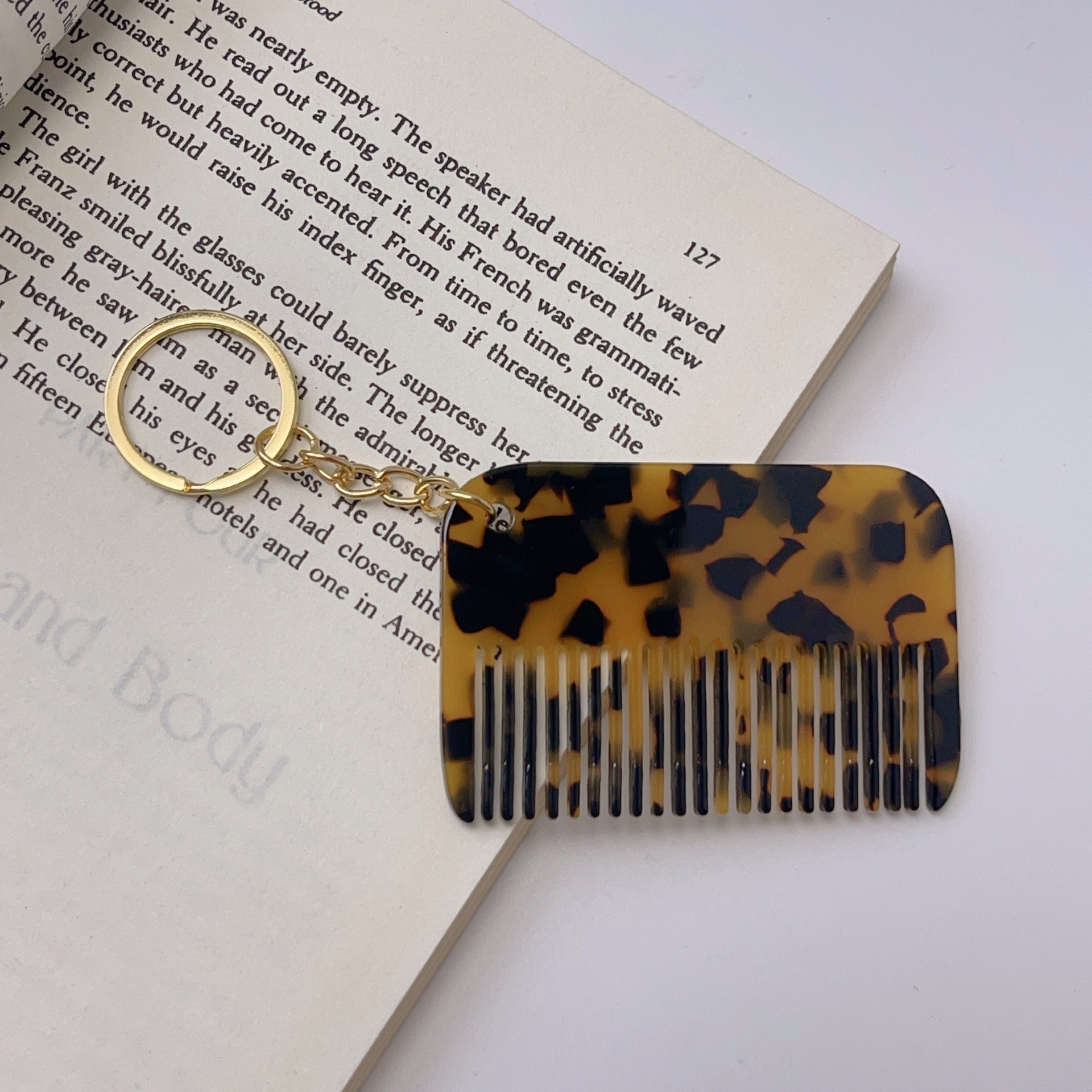 Retro Leopard Square Portable Acetate Hair Combs MK2BLM6C5CB81
