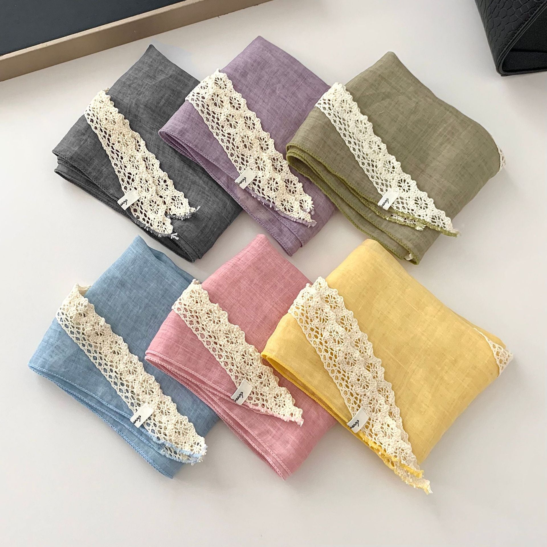 Elegant Lace Trim Breatheable Triangle Head Scarf MK2BW6W6NSI14