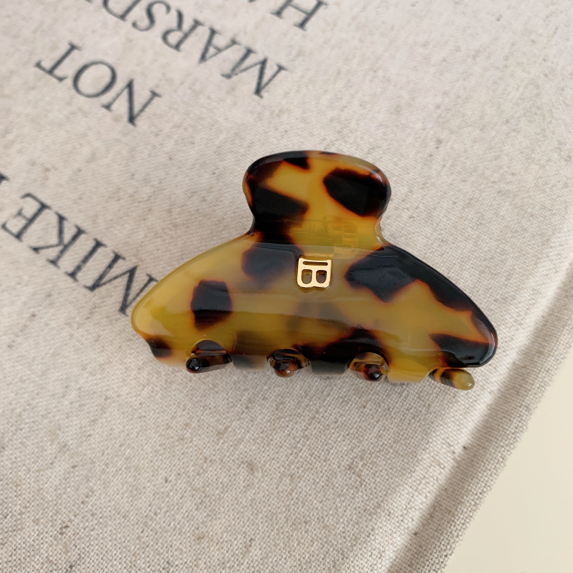 Letter Acetate Hair Clip - DippedShop Wholesale - #1891