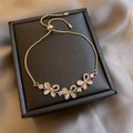 Stylish Gold Plated Rhinestones Heart Pendant Bracelet 6W6JBR708