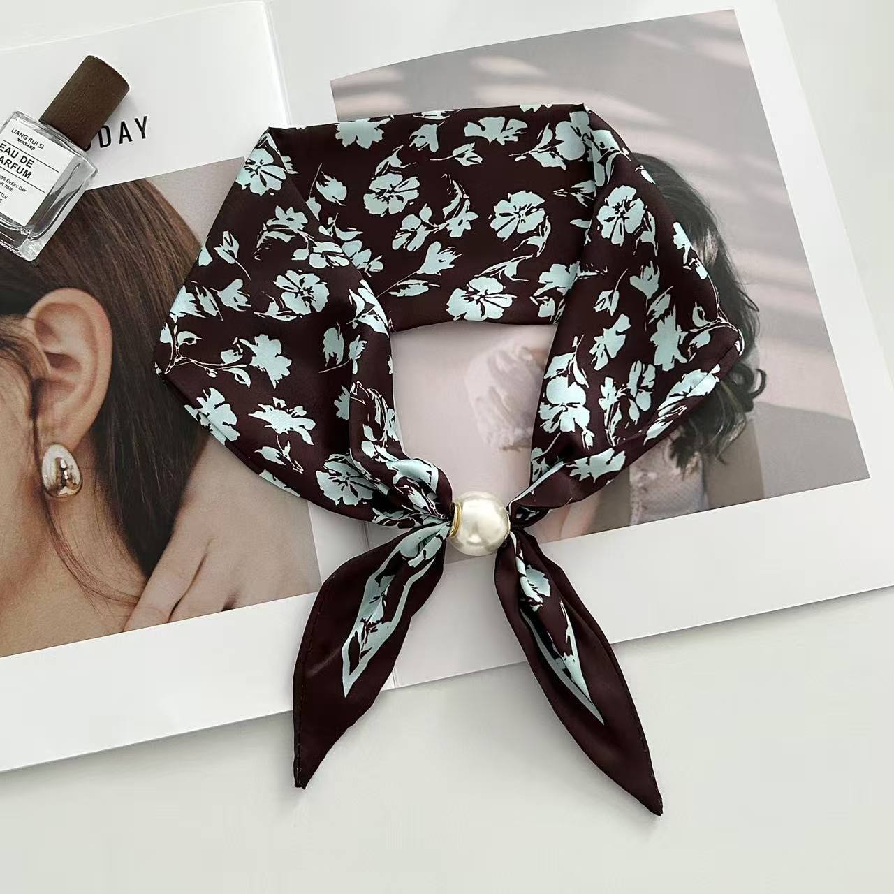 Vintage Floral Print Pearl Solf Silk Scarf MK2BLW6W6NSI64