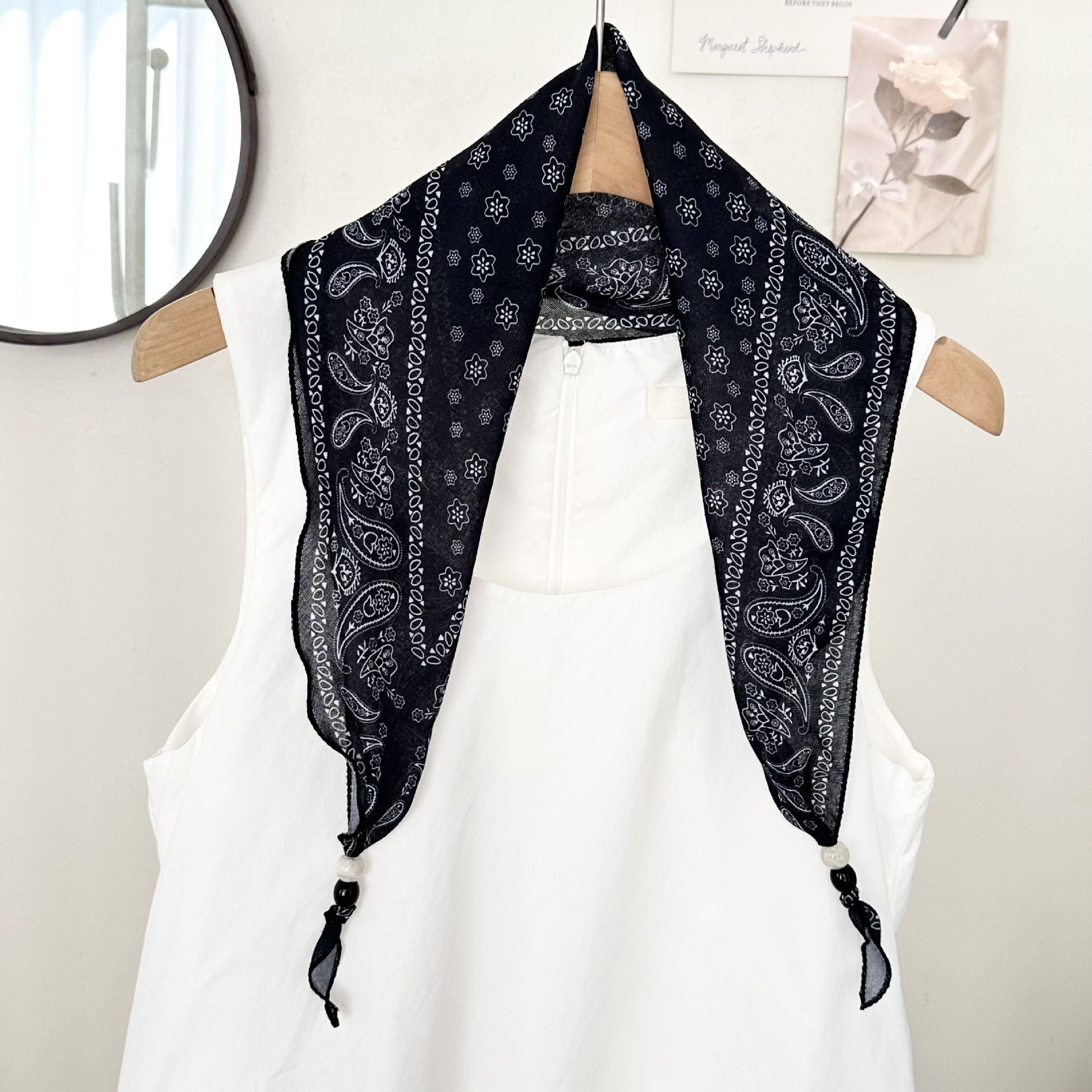 Boho-Style Star Cashew Print Silk Scarf 6W6NSI209