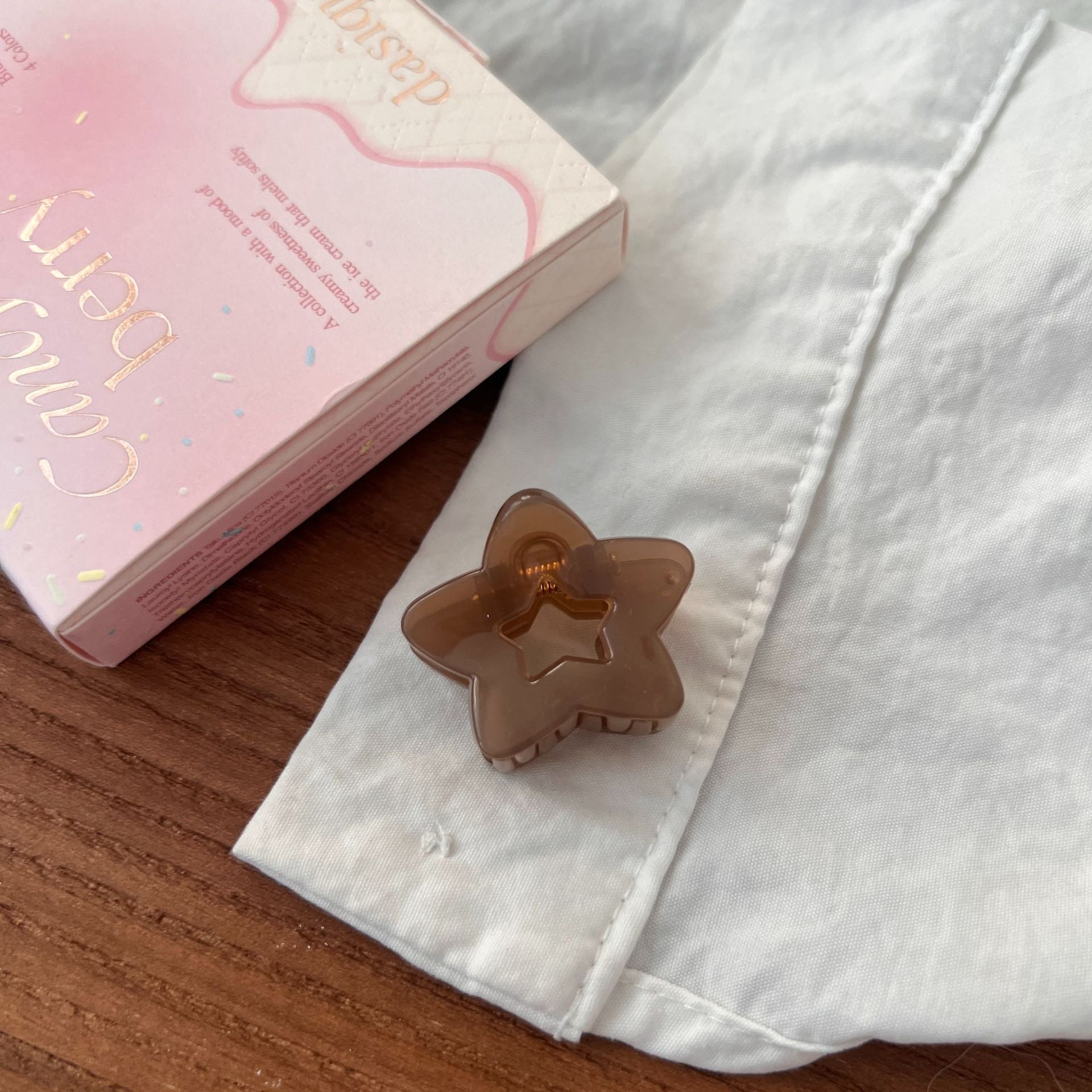 Minimalist Solid Color Hollow Star Hair Clip 8AS6HCP390L
