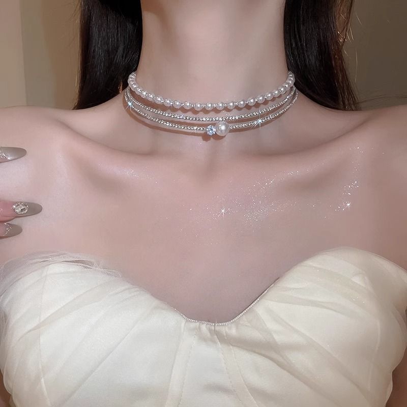 Stylish Irregular Cross Pearl Necklace 6W6JNC976