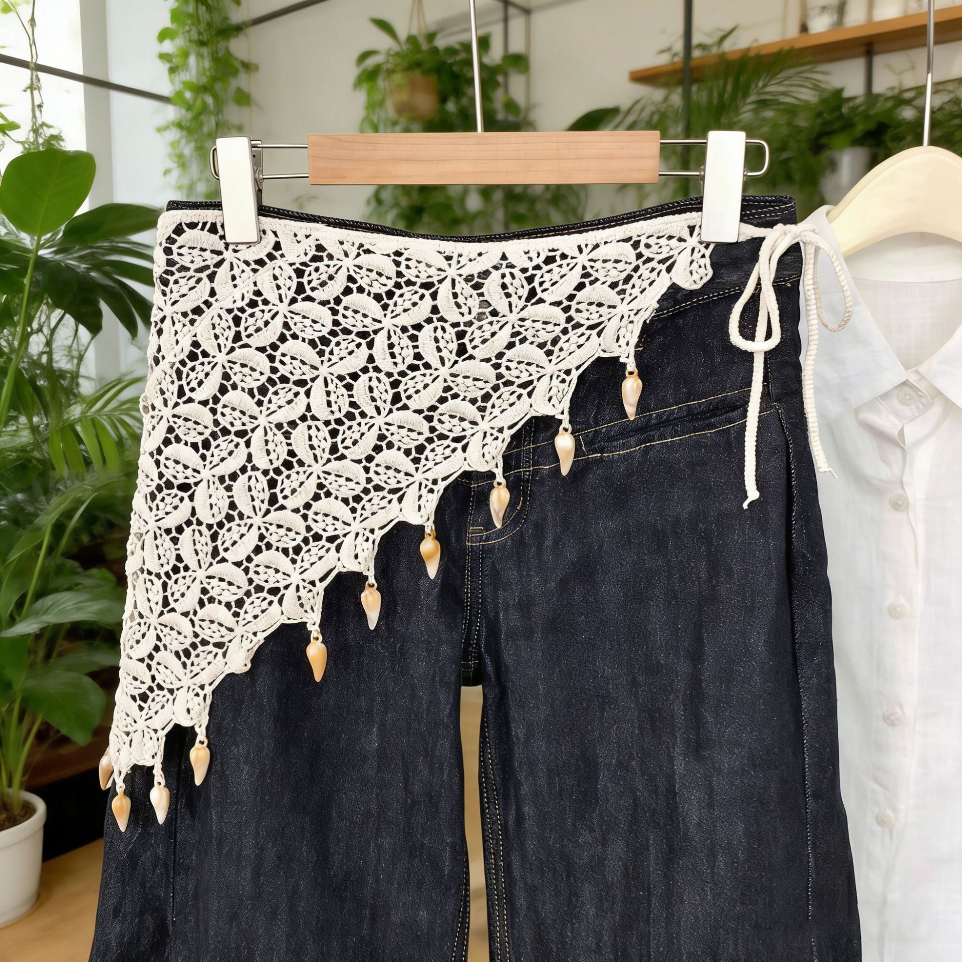 Fashion Hollow Shell Tassel Triangle Knit Headscarf MK2BK6W6HHS18