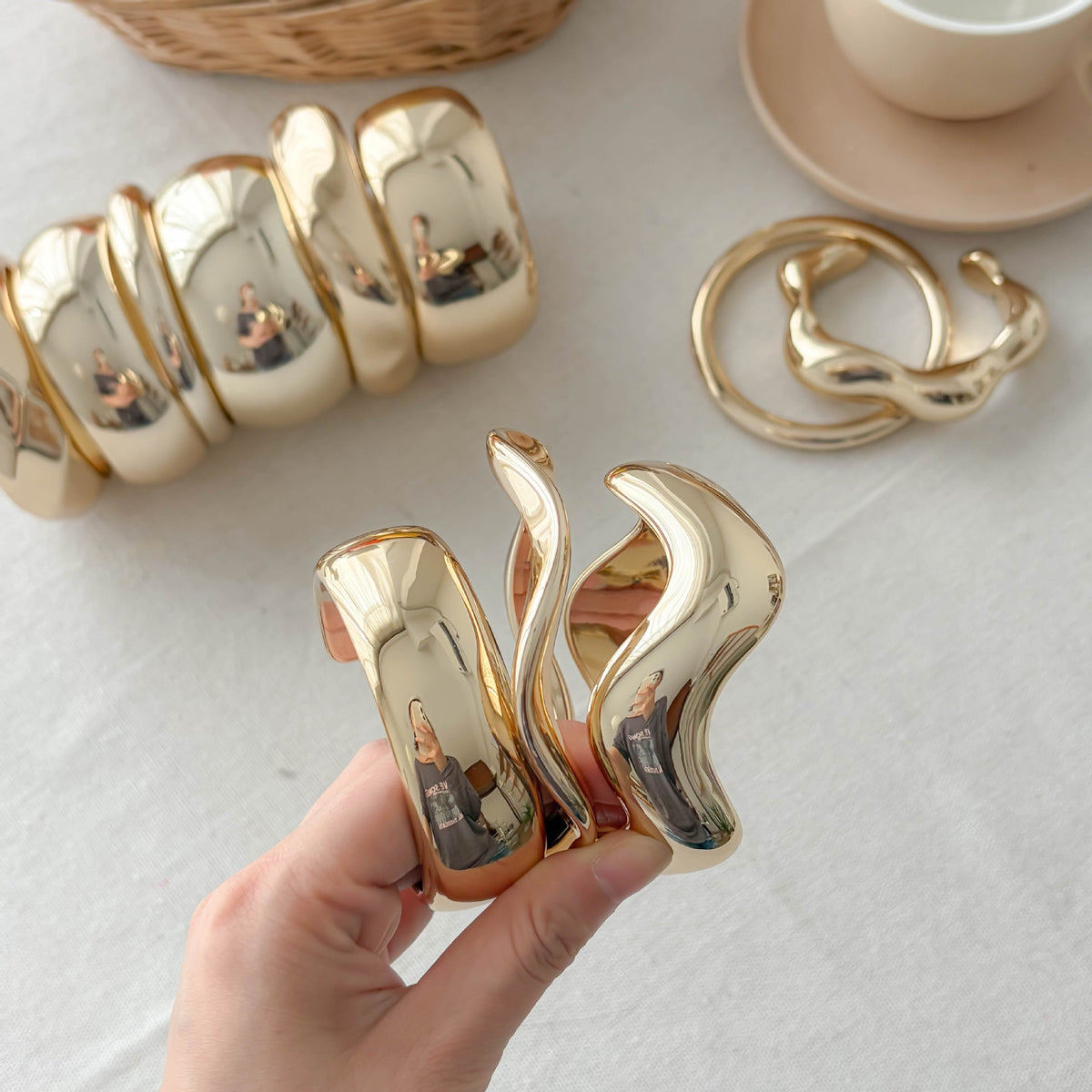 Chunky Gold Plated Irregular Statement Open Bracelet 6W6JBR582