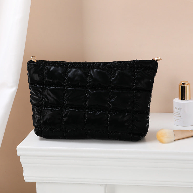 Quilted Large Capacity Diamond Quilted Cosmetic Bag MK2BLW6C5CO71