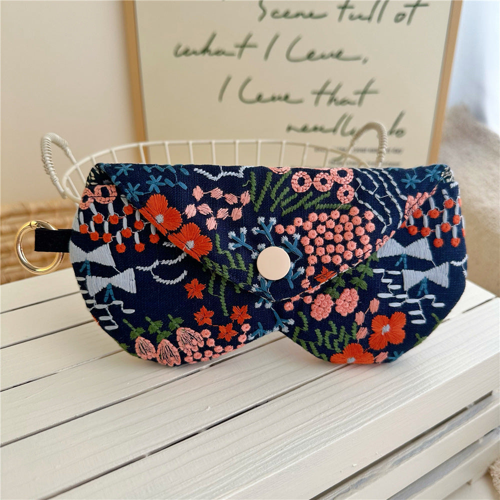 Stylish Floral Embroidery Envelope Style Sunglasses Case MK2BLC6S13HSY75