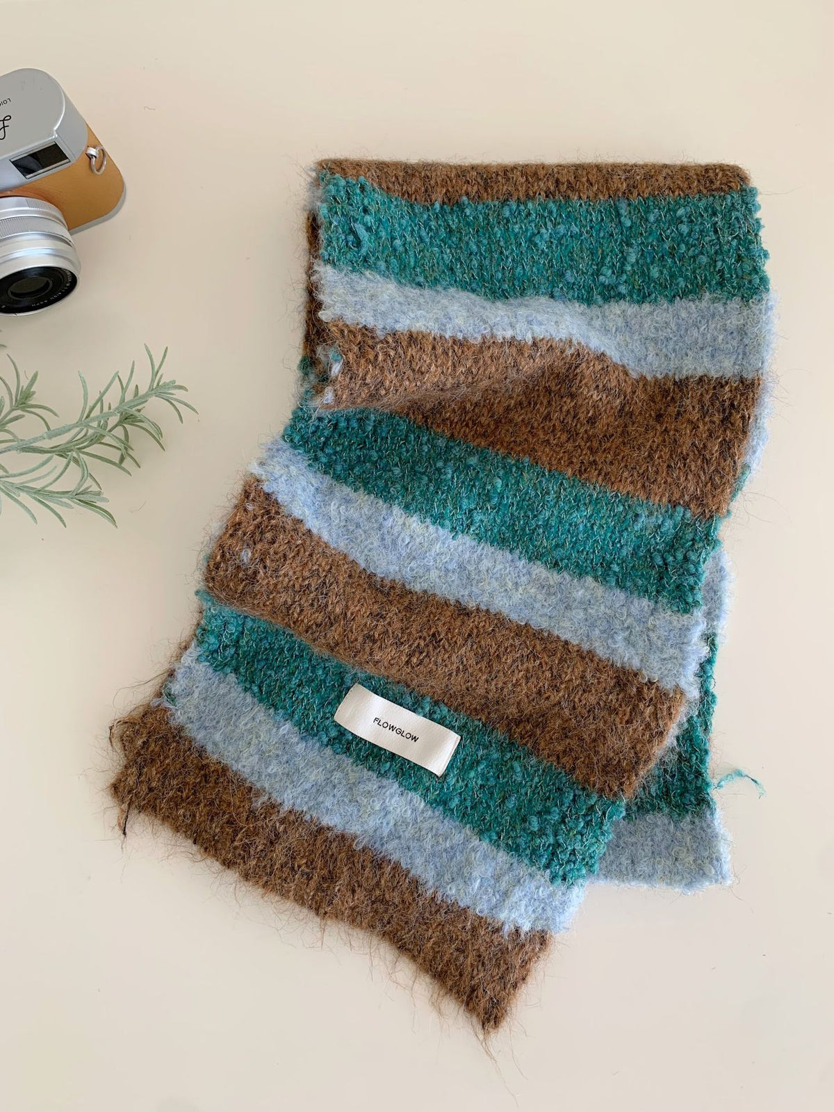 Striped Contrast Knit Scarf - DippedShop Wholesale - #7059