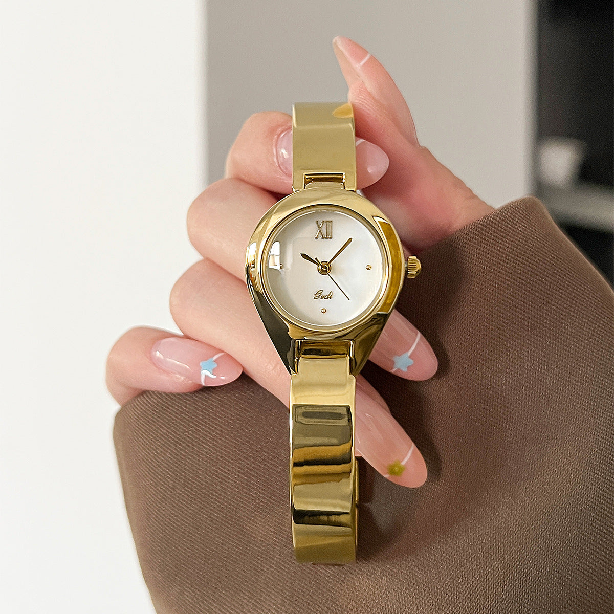 Minimalist Gold Analog Quartz Wrist Watch MK2SSAS6W6JWA14