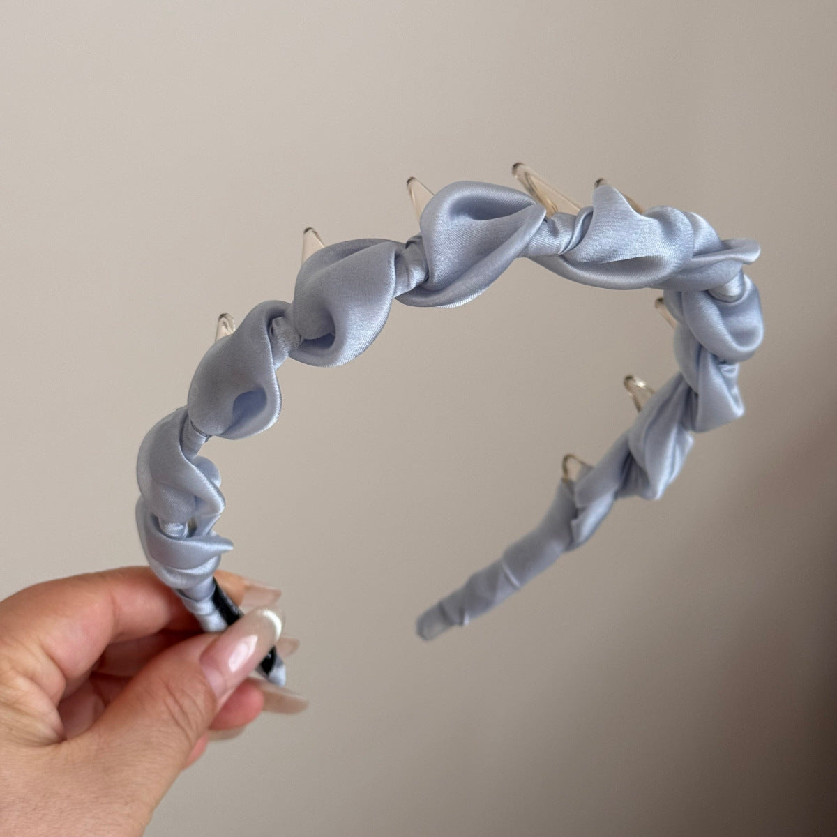 Stylish Solid Color Twist Style Thin Headband MK2PIM6W6HBD78
