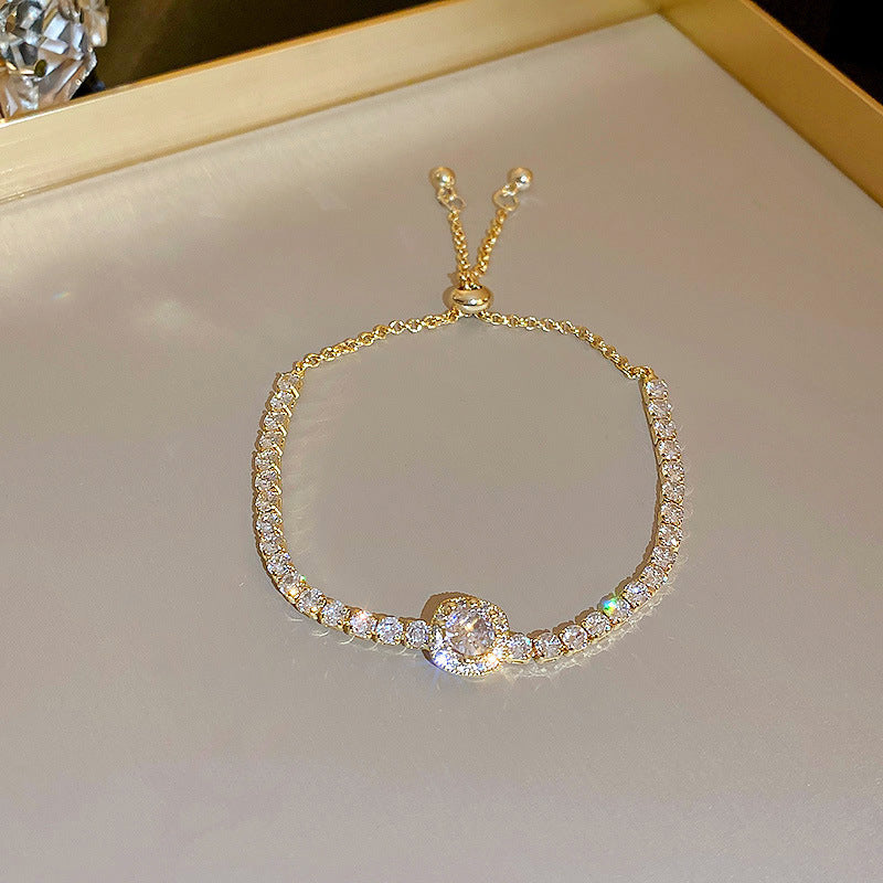 Stylish Gold Plated Rhinestones Heart Pendant Bracelet 6W6JBR715